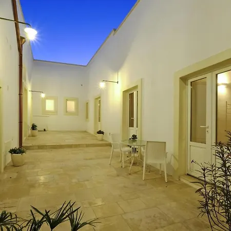 Corte Scarcia Aparthotel *