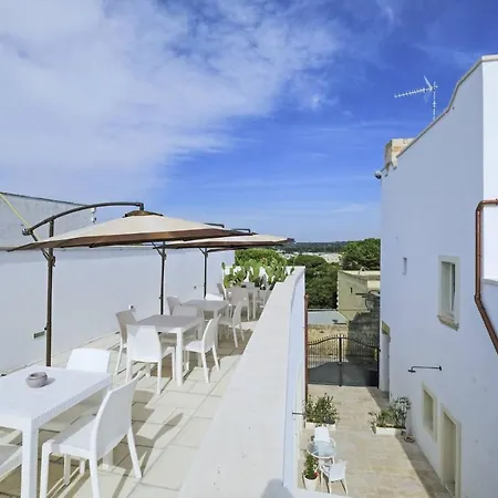 Corte Scarcia Aparthotel *